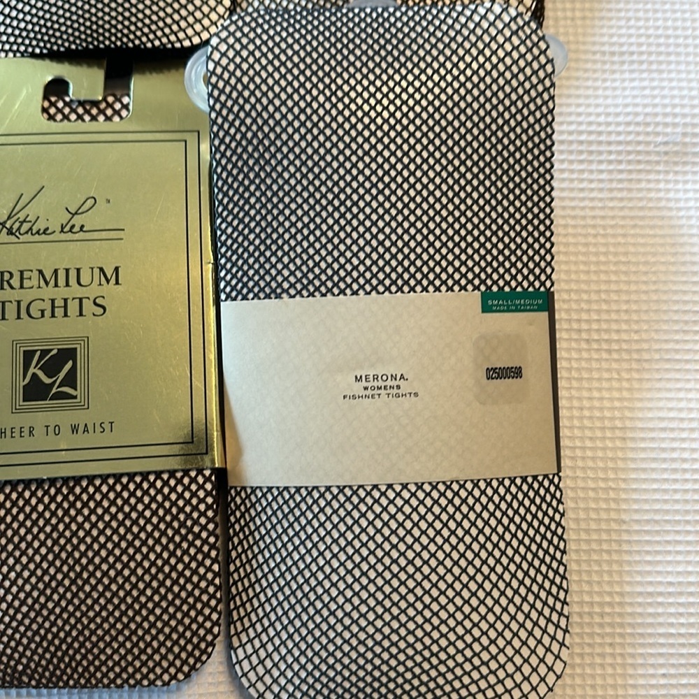 Woman’s Small Fishnets Tights and more size Small - Picture 6 of 12